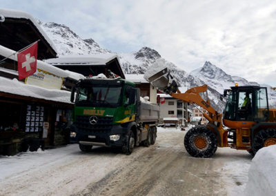 Déblaiement neige et salage routier - Melly Constructions SA