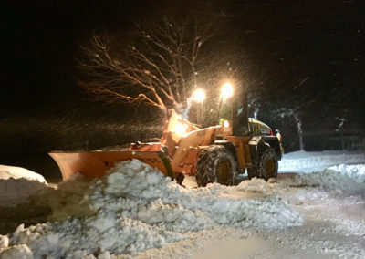 Déblaiement neige et salage routier - Melly Constructions SA